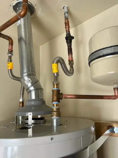 Water heater installation and plumbing repair in Telegraph Hill